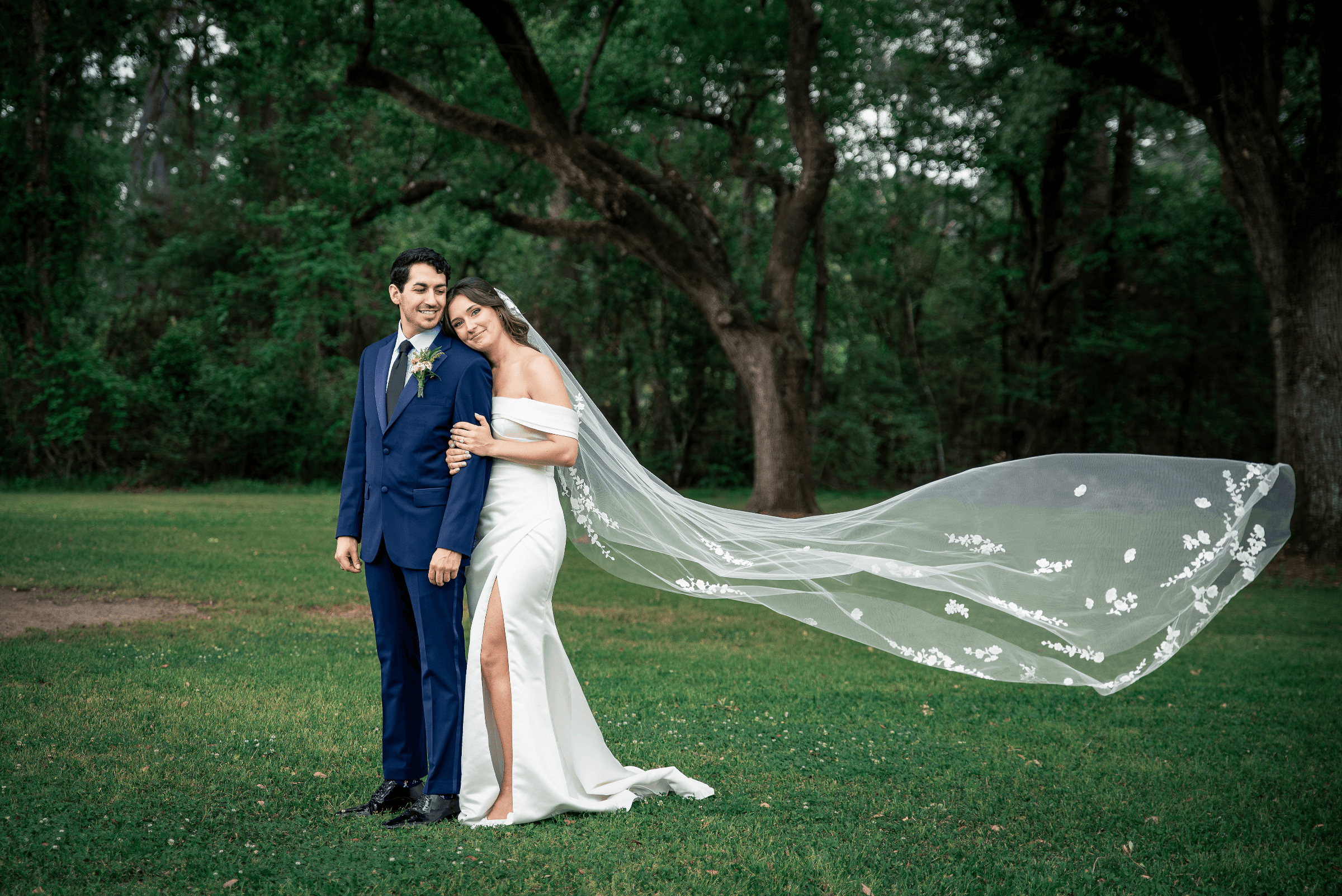 A Colorful Spring Wedding at Addison Woods: Zach & Jacklyn — photograph 5